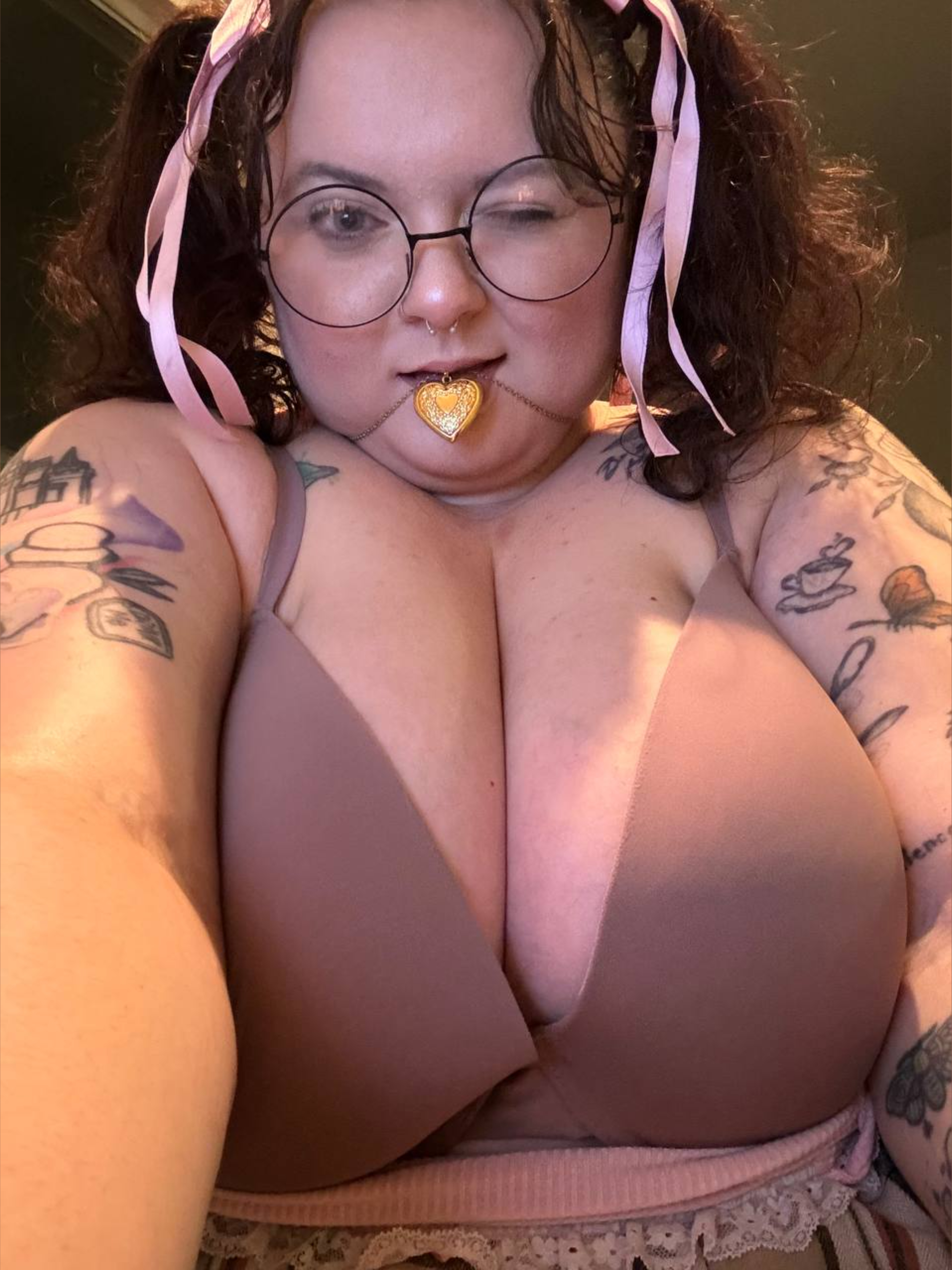 oopsmadi1999 OnlyFans