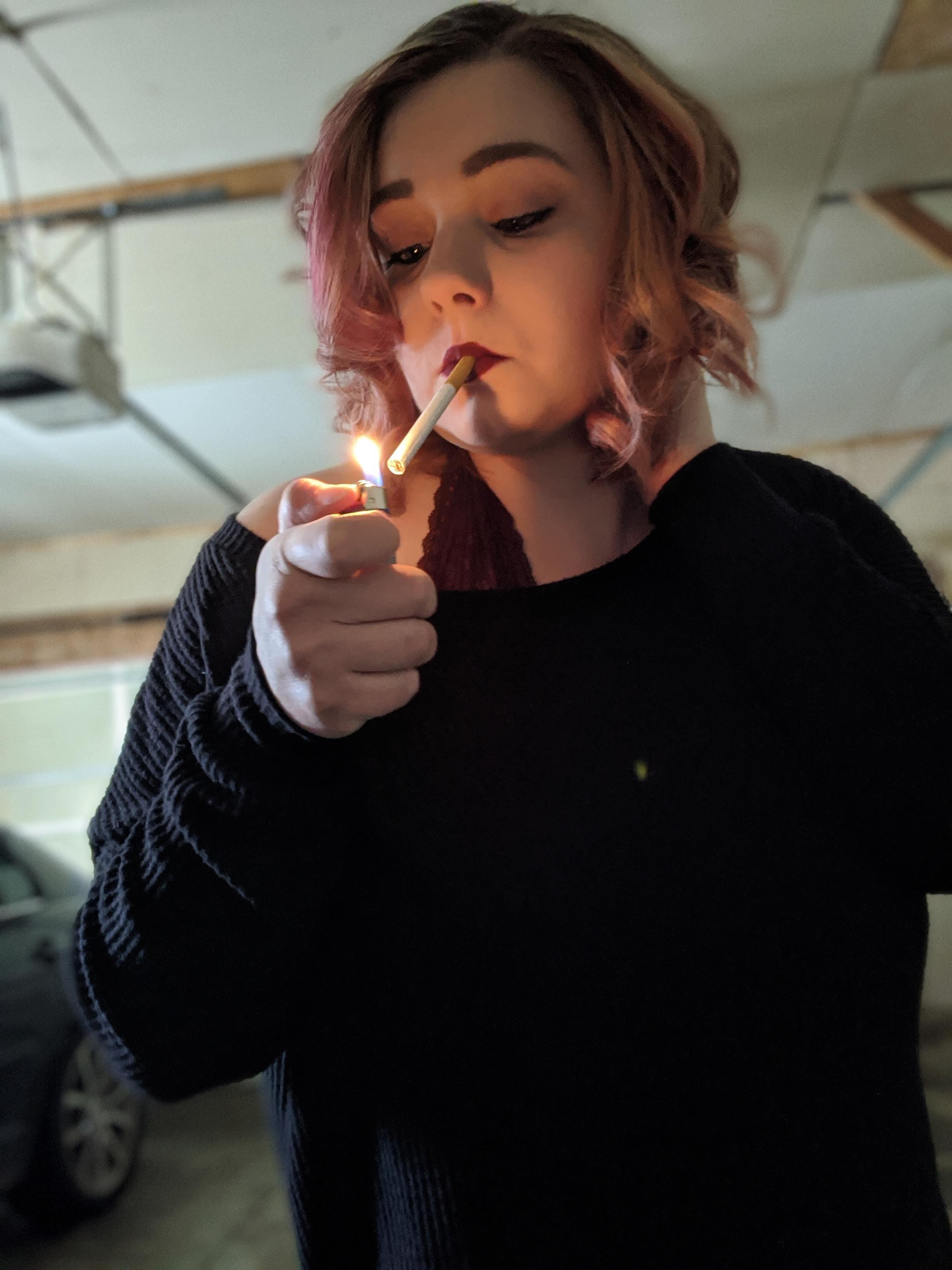 jade_needs_a_light OnlyFans