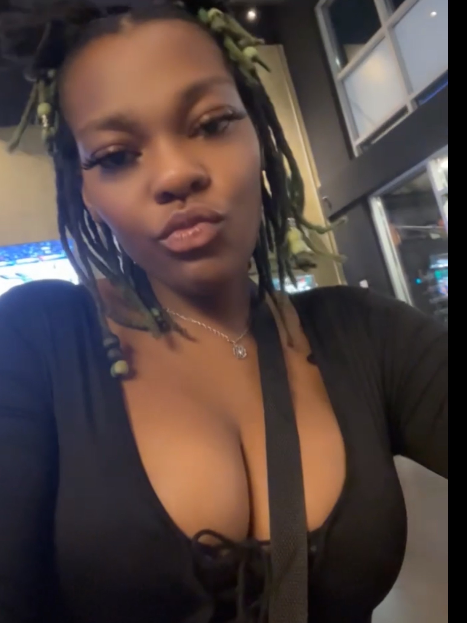 cosmiccutties OnlyFans