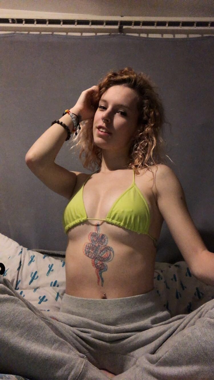 kiki_flames OnlyFans