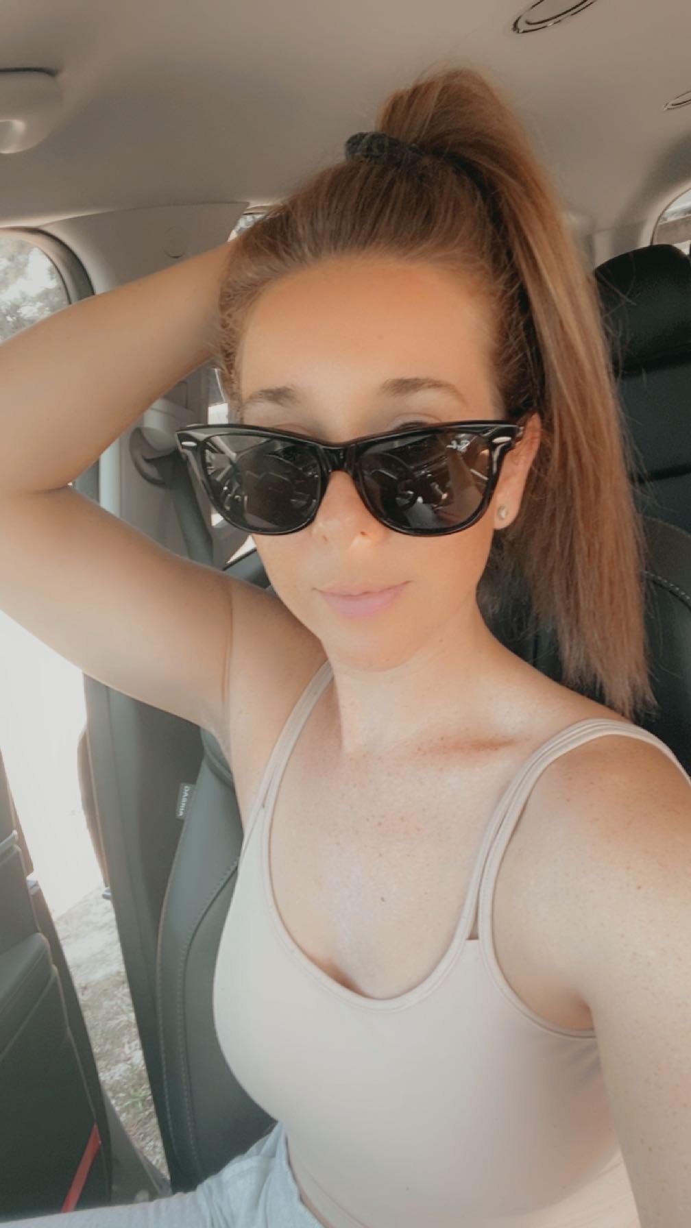 brunette_b OnlyFans