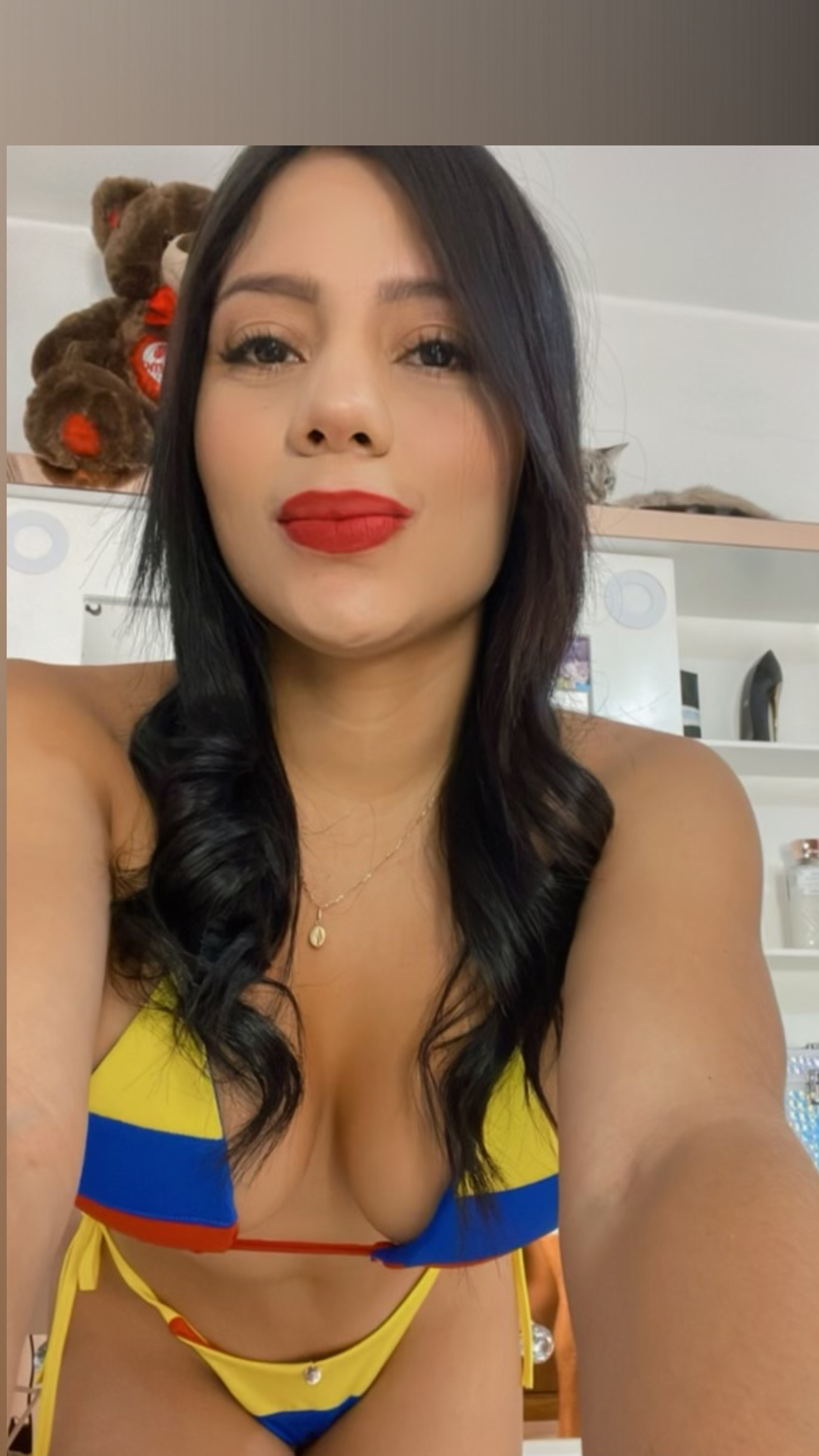 ginaakemi OnlyFans